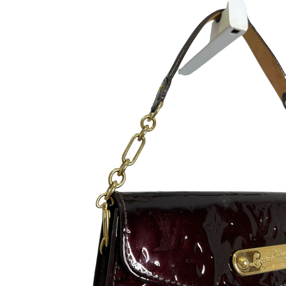 Louis Vuitton Sunset Boulevard Vernis Amarante envelope clutch removable strap - Picture 5 of 10